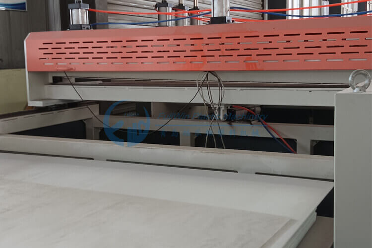 PP Hollow Grid Sheet Extrusion Machine