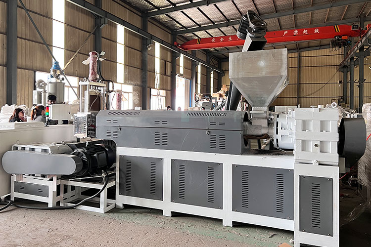 PVC Granulator Machine